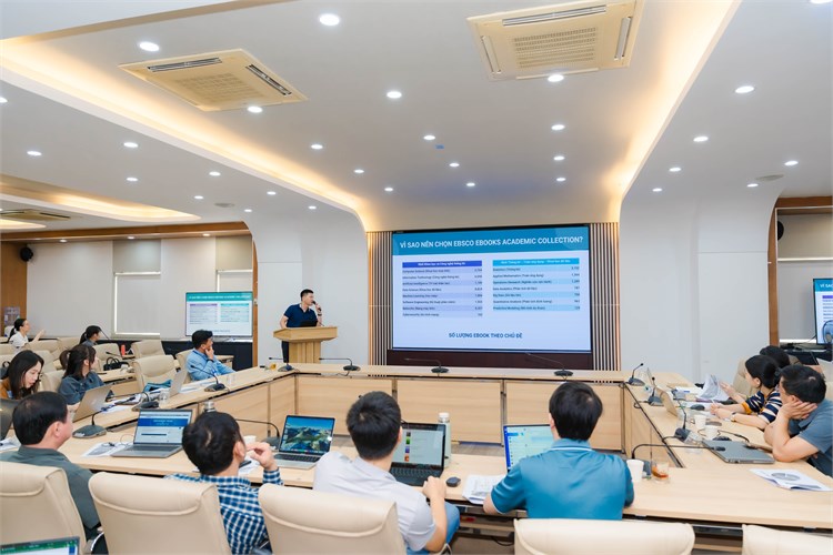 Thư viện Đại học Công nghiệp Hà Nội tổ chức tập huấn khai thác tài nguyên thư viện cho giảng viên