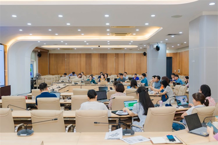 Thư viện Đại học Công nghiệp Hà Nội tổ chức tập huấn khai thác tài nguyên thư viện cho giảng viên