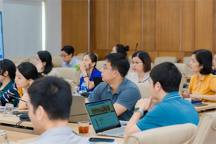 Thư viện Đại học Công nghiệp Hà Nội tập huấn khai thác tài nguyên thư viện cho giảng viên: Góp phần nâng cao chất lượng đào tạo, nghiên cứu khoa học
