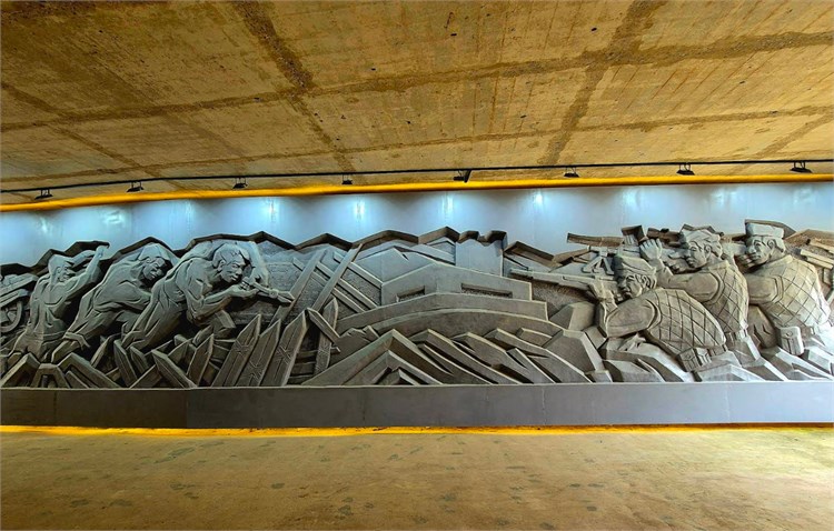 Chi bộ Trung tâm Thông tin – Thư viện, Đại học Công nghiệp Hà Nội tổ chức sinh hoạt thực tế tại Phú Thọ – Sơn La, tăng cường giáo dục truyền thống và bồi dưỡng lý tưởng cách mạng