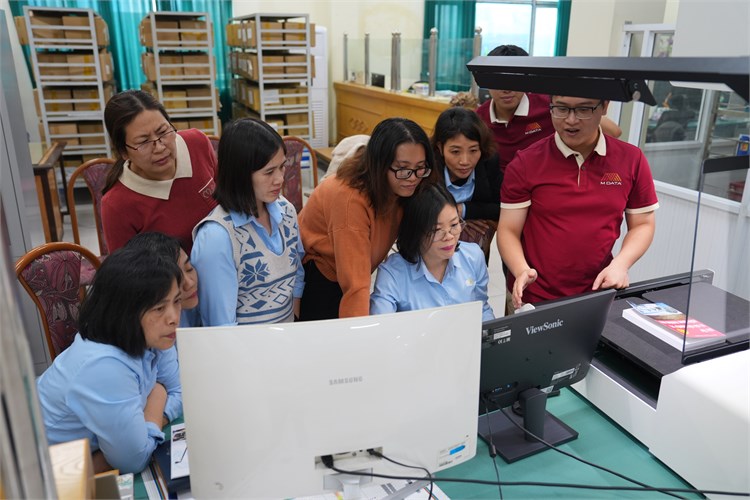 Đầu tư trang thiết bị hiện đại – Thư viện Đại học Công nghiệp Hà Nội đáp ứng yêu cầu chuyển đổi số trong giáo dục đại học