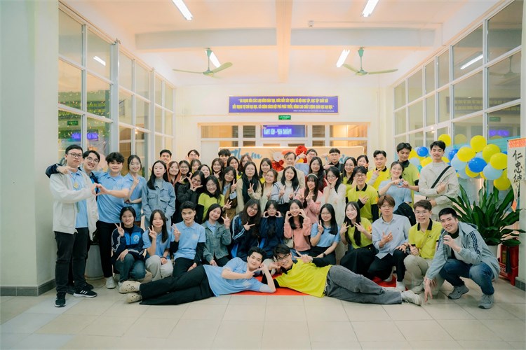 CLB SÁCH VÀ HÀNH ĐỘNG ĐẠI HỌC CÔNG NGHIỆP HÀ NỘI (BAH) THÔNG BÁO TUYỂN THÀNH VIÊN MỚI: Lan tỏa văn hóa đọc – Kết nối tri thức – Hành động vì cộng đồng