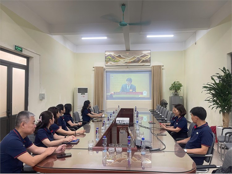 Chi bộ Trung tâm Thông tin – Thư viện nghiêm túc học tập, quán triệt Nghị quyết Hội nghị Trung ương 2 khóa XIV