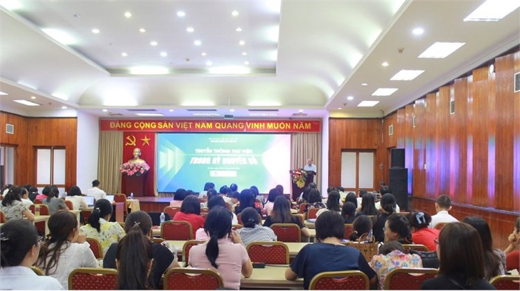 Thư viện Đại học Công nghiệp Hà Nội tham gia tập huấn “Truyền thông thư viện trong kỷ nguyên số”