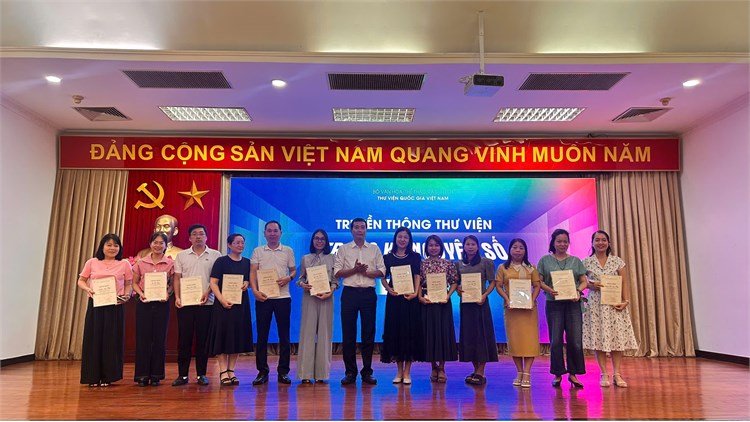 Thư viện Đại học Công nghiệp Hà Nội tham gia tập huấn “Truyền thông thư viện trong kỷ nguyên số”