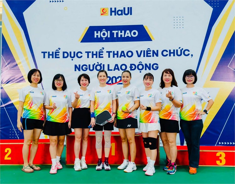 Liên quân 3 giành chức vô địch Hội thao Đại học Công nghiệp Hà Nội năm 2026