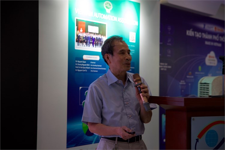Thư viện Đại học Công nghiệp Hà Nội tham dự Hội thảo “Xu hướng công nghệ trong thư viện hiện đại”
