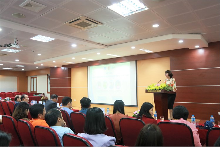 Thư viện Đại học Công nghiệp tham dự Hội thảo khoa học “Quản lý chất lượng trong các Thư viện đại học ở Việt Nam”