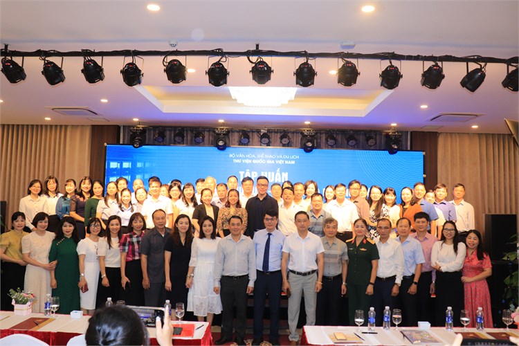 Thư viện Đại học Công nghiệp Hà Nội tham dự khóa tập huấn “Chuẩn hóa dữ liệu thư mục – Yêu cầu và phương pháp”