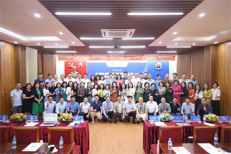 Thư viện Đại học Công nghiệp Hà Nội tham gia tập huấn kỹ năng quản trị cho lãnh đạo thư viện trường đại học, cao đẳng