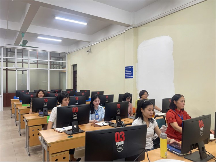 Thư viện Đại học Công nghiệp Hà Nội tổ chức tập huấn `Tăng cường kết nối Libol với công cụ tìm kiếm Google`