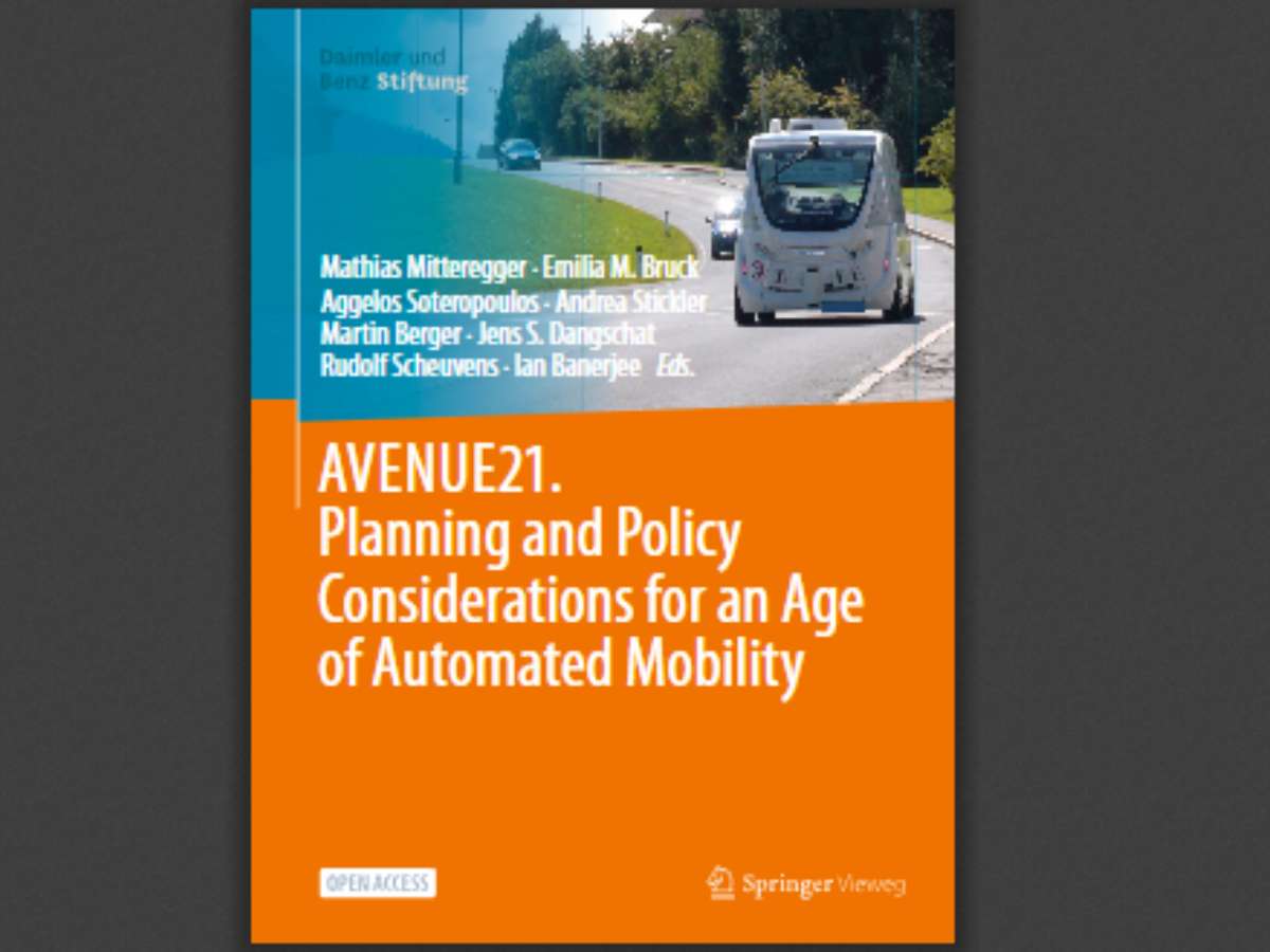 AVENUE21. Planning and Policy Considerations for an Age of Automated Mobility