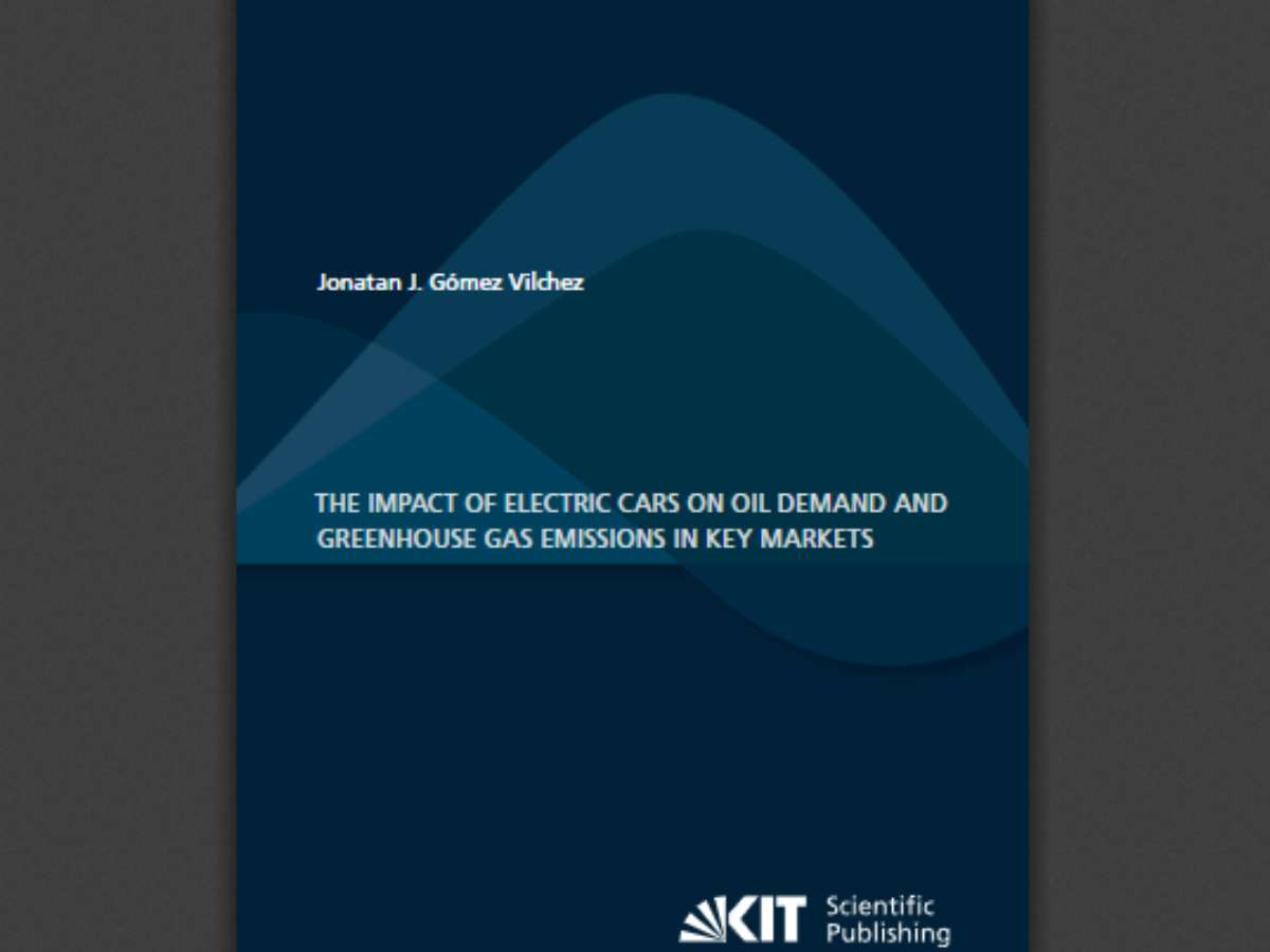 The Impact of Electric Cars on Oil Demand and Greenhouse Gas Emissions in Key Markets
