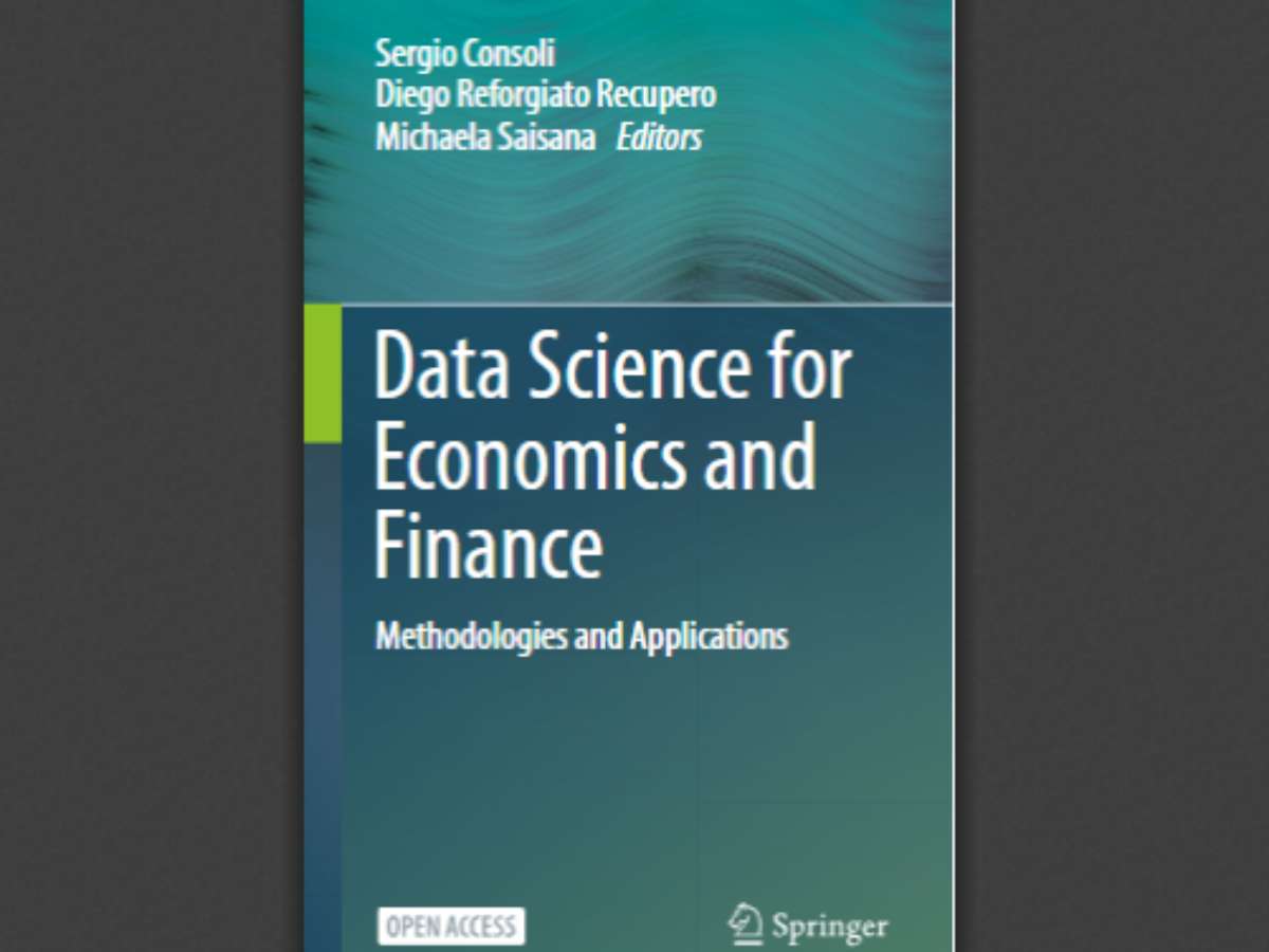 Data Science for Economics and Finance: Methodologies and Applications